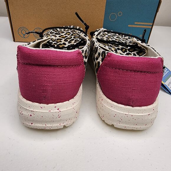 Hey Dude Wendy Youth Cheetah Pink Size 3 NWT - Picture 7 of 9